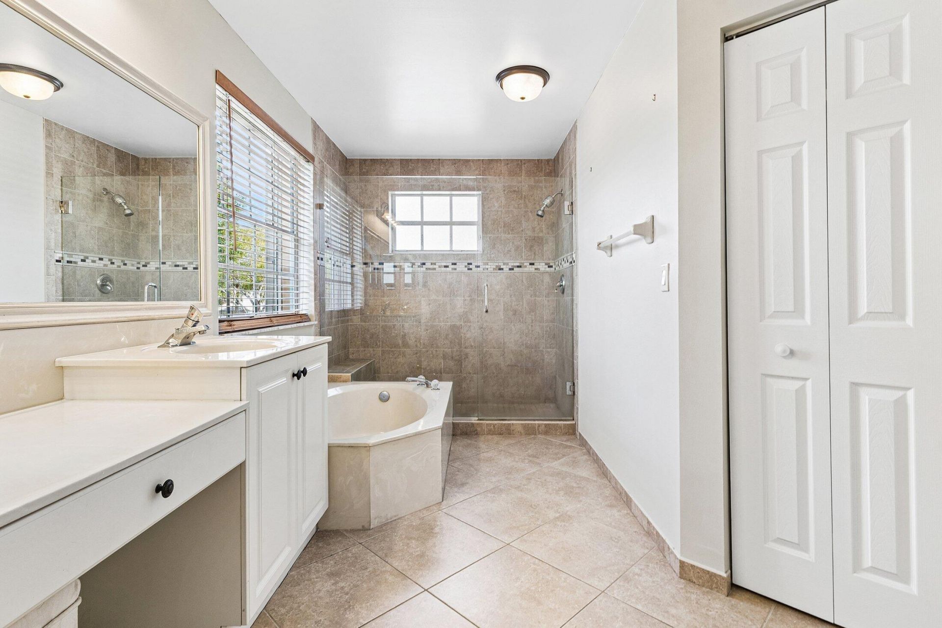 2015 Reston Circle, Royal Palm Beach, FL 33411 Photo