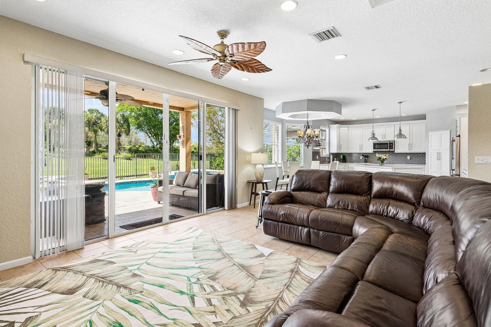 2015 Reston Circle, Royal Palm Beach, FL 33411 Photo