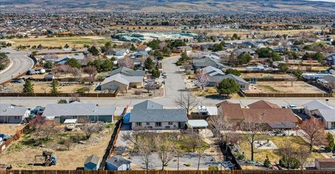 445 Kathy Terrace, Sparks, NV 89436 Photo