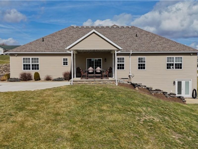 49235 Hickman Road, East Liverpool, OH 43920 Photo 3