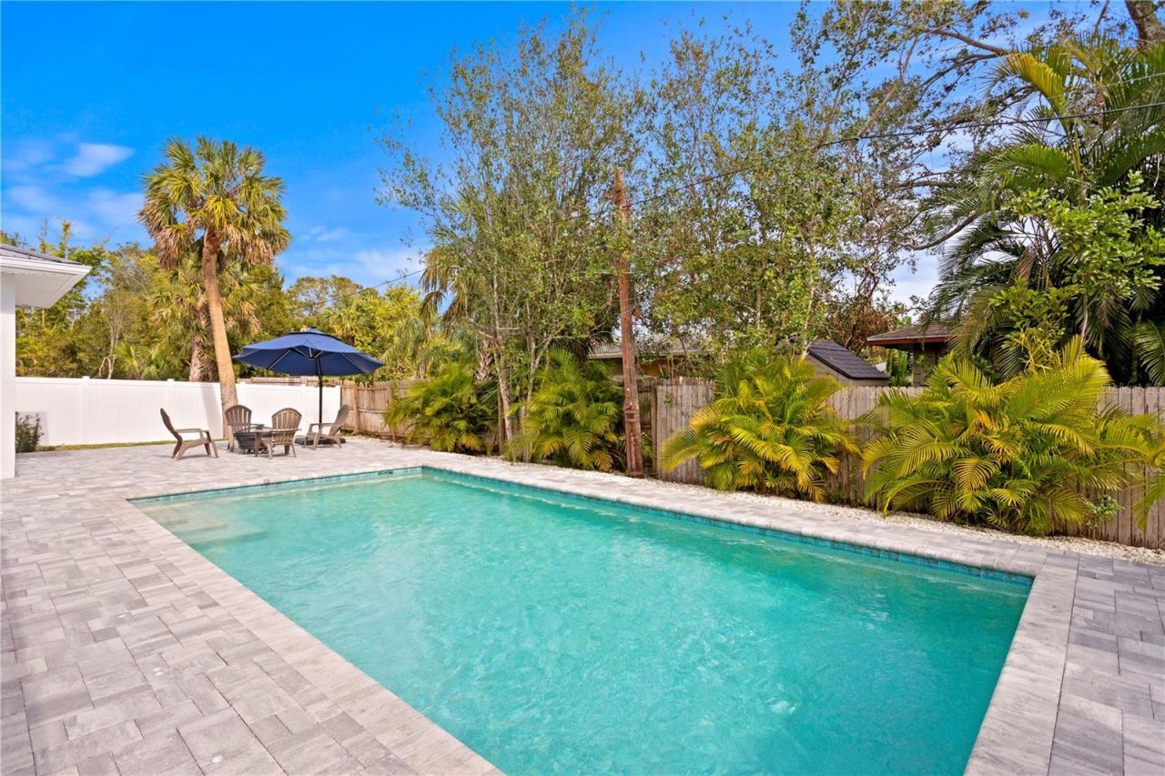 201 S Shade Avenue, Sarasota, FL 34237 Photo