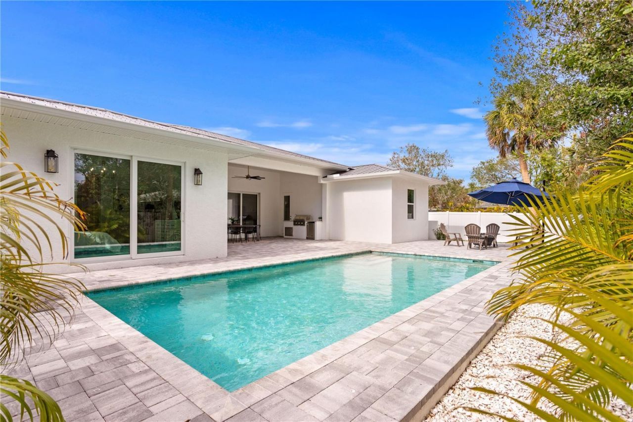 201 S Shade Avenue, Sarasota, FL 34237 Photo