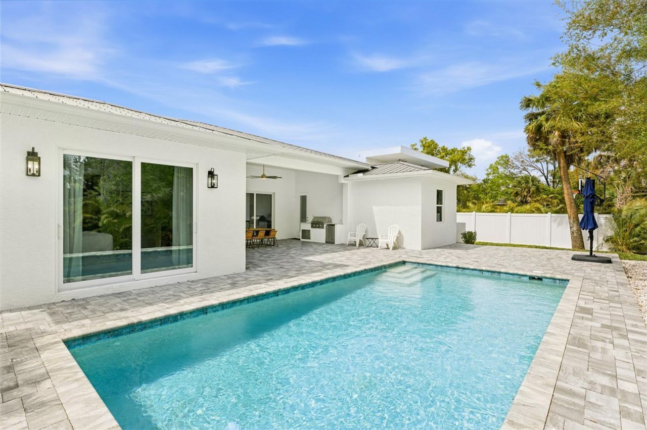 201 S Shade Avenue, Sarasota, FL 34237 Photo