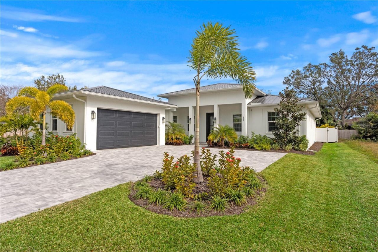 201 S Shade Avenue, Sarasota, FL 34237 Photo