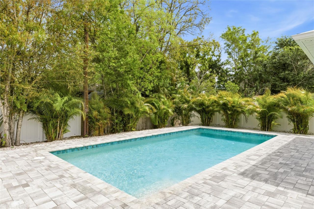 201 S Shade Avenue, Sarasota, FL 34237 Photo