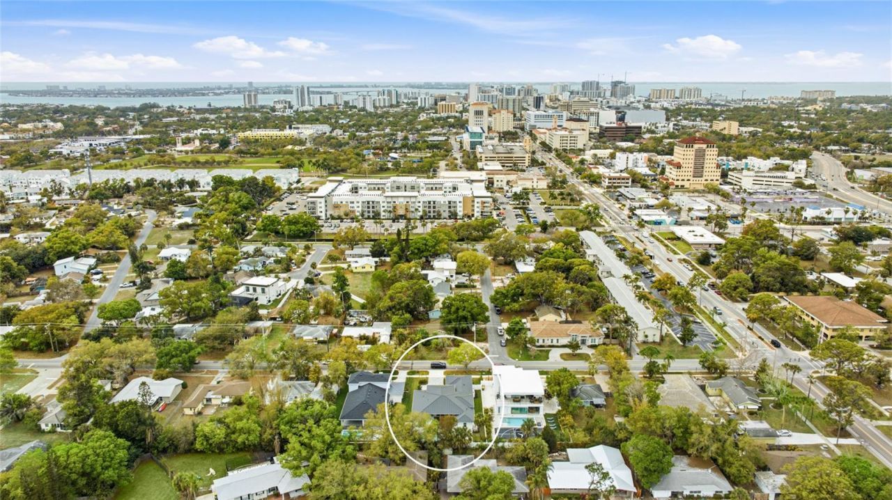 201 S Shade Avenue, Sarasota, FL 34237 Photo