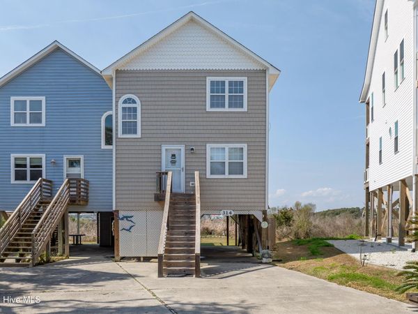 314 Bay Circle , North Topsail Beach, NC 28460