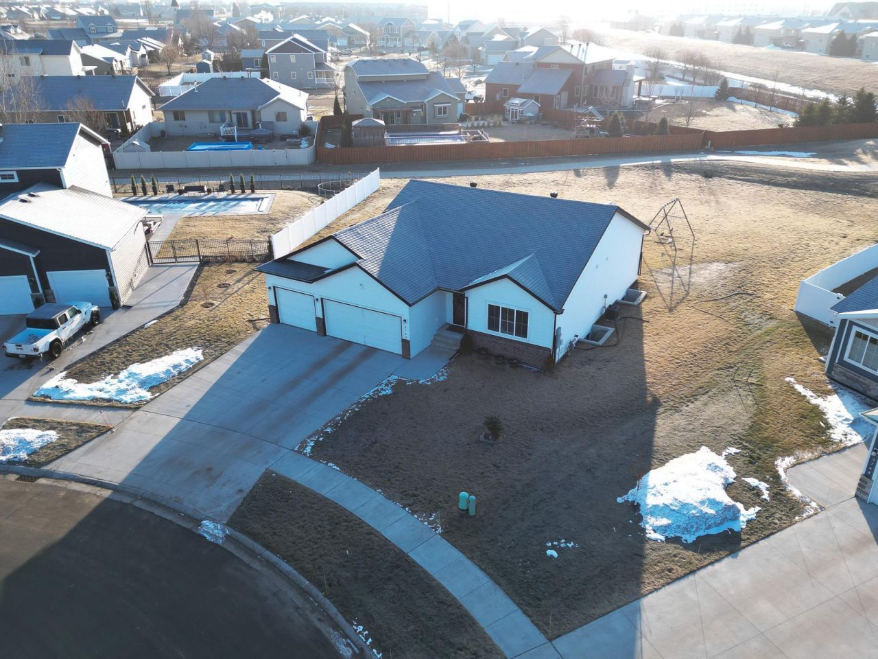 3760 Merrifield Drive S, Fargo, ND 58104 Main Photo