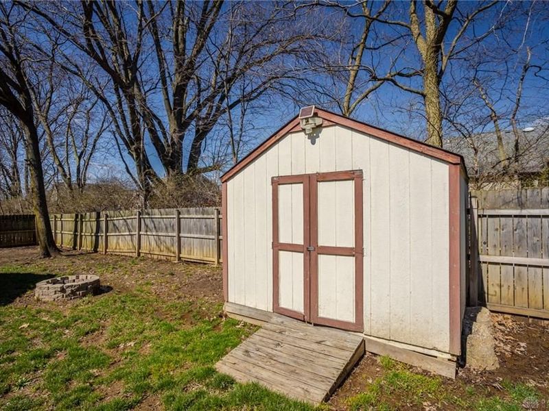 2415 Sunflower Drive, Miami Township, OH 45342 Photo 38