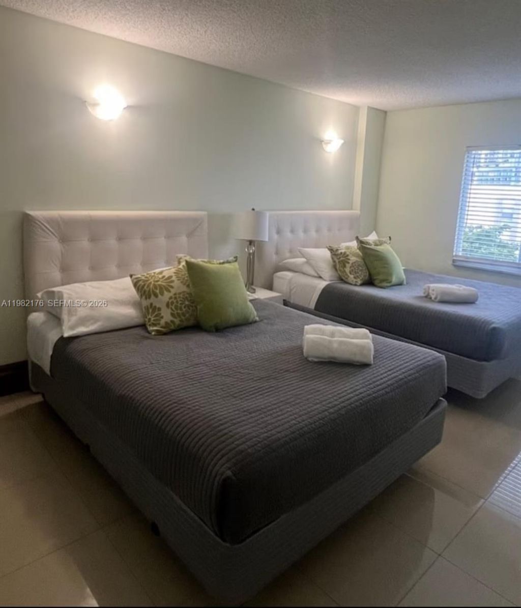 200 178th Dr , Unit 605, Sunny Isles Beach, FL 33160 Photo