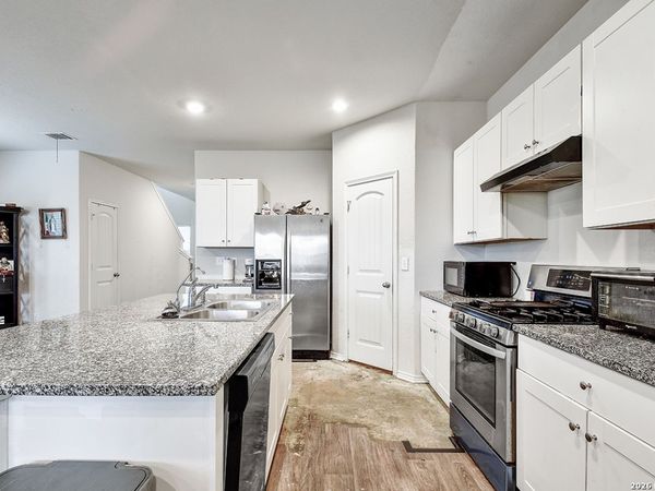 3207 ONION CREEK, San Antonio, TX 78245