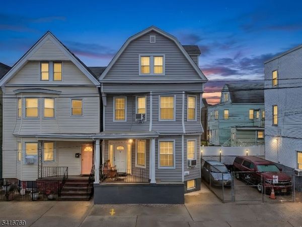 409 Hamilton St, Harrison, NJ 07029