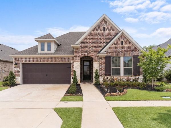 1815 Bell Court, Van Alstyne, TX 75495
