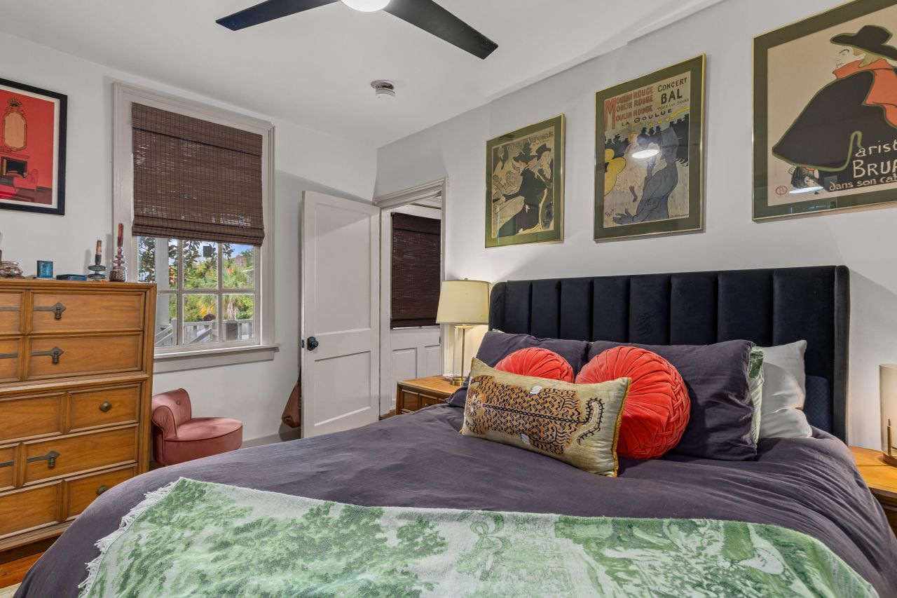 24 Hanover Street Photo 17