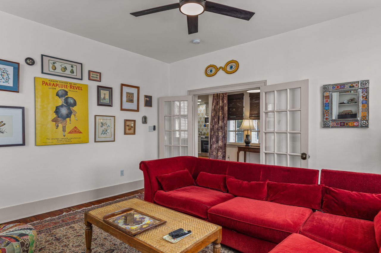 24 Hanover Street Photo 26