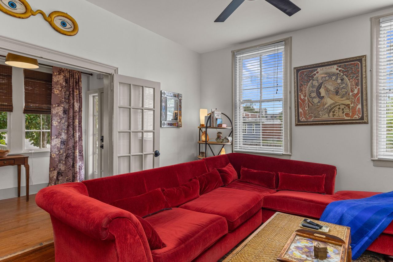 24 Hanover Street Photo 27