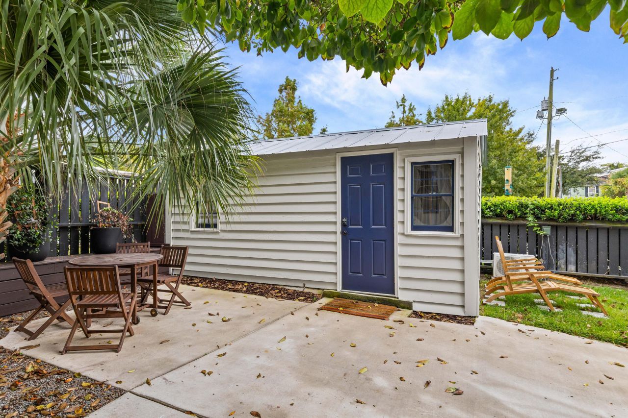 24 Hanover Street Photo 35