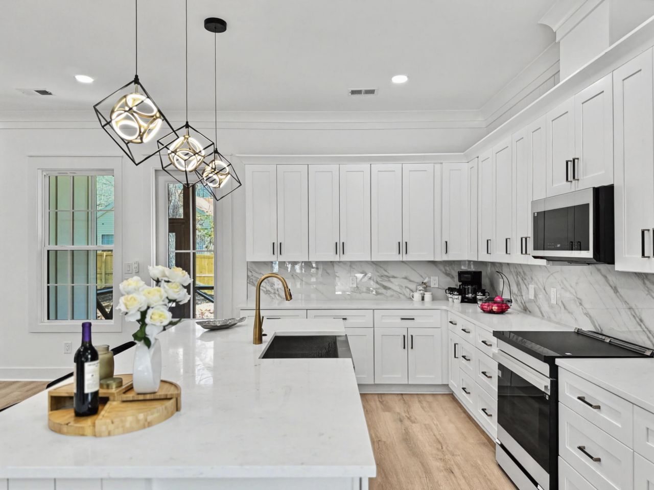 1919 Harper Street Photo 4