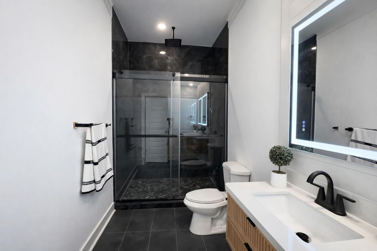 1919 Harper Street Photo 43