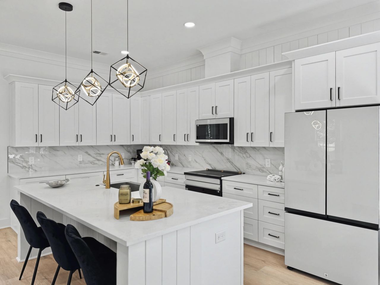 1919 Harper Street Photo 5