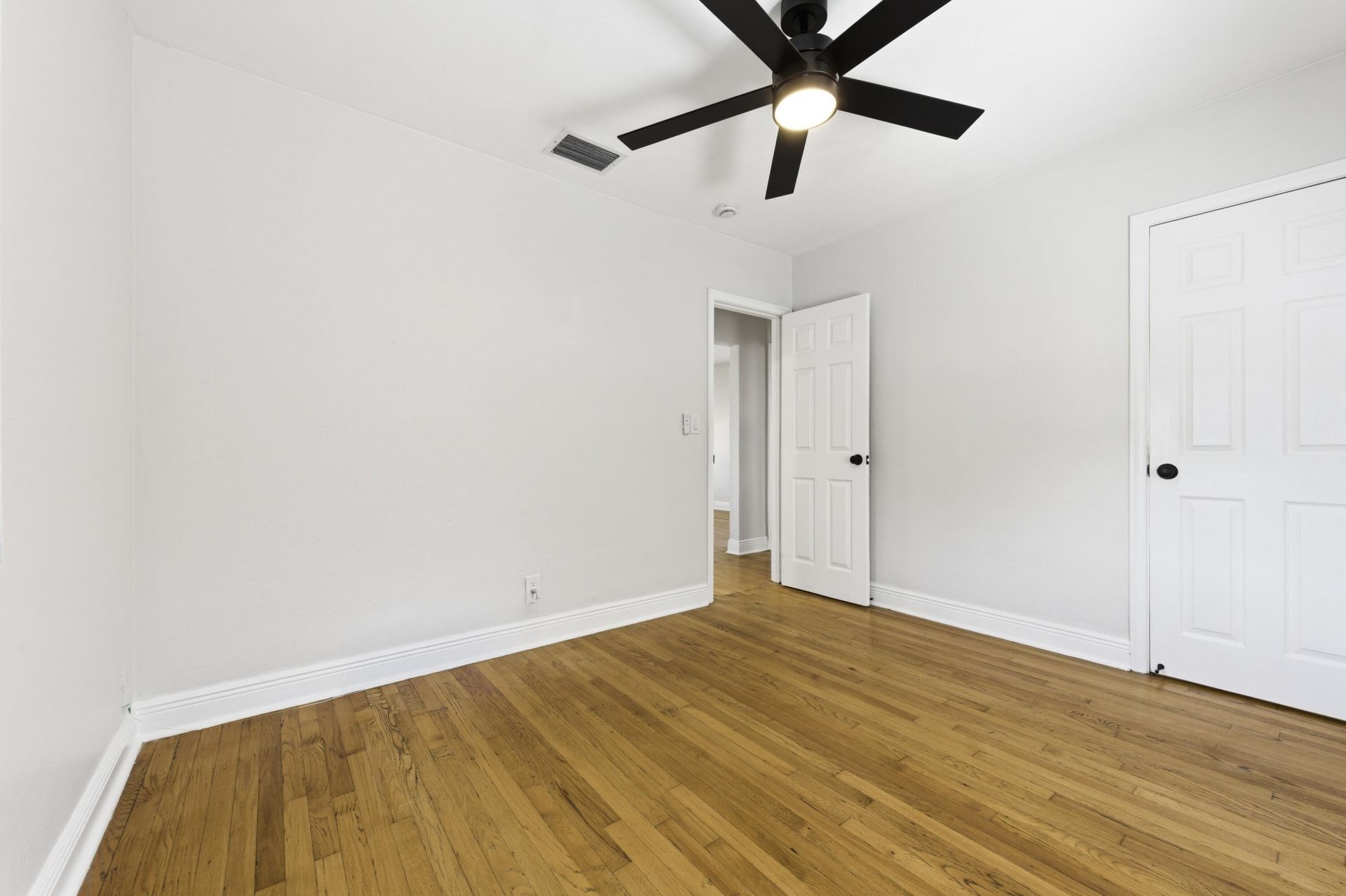 3151 Poinsettia Avenue, West Palm Beach, FL 33407 Photo