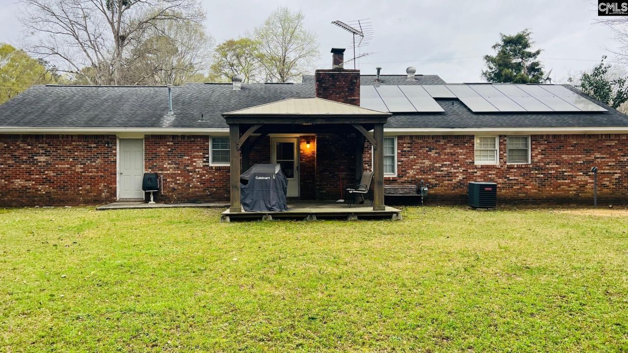 310 Spartan Drive  Photo 12