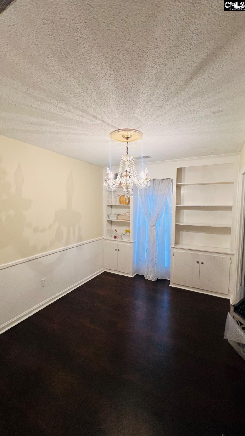 310 Spartan Drive  Photo 4