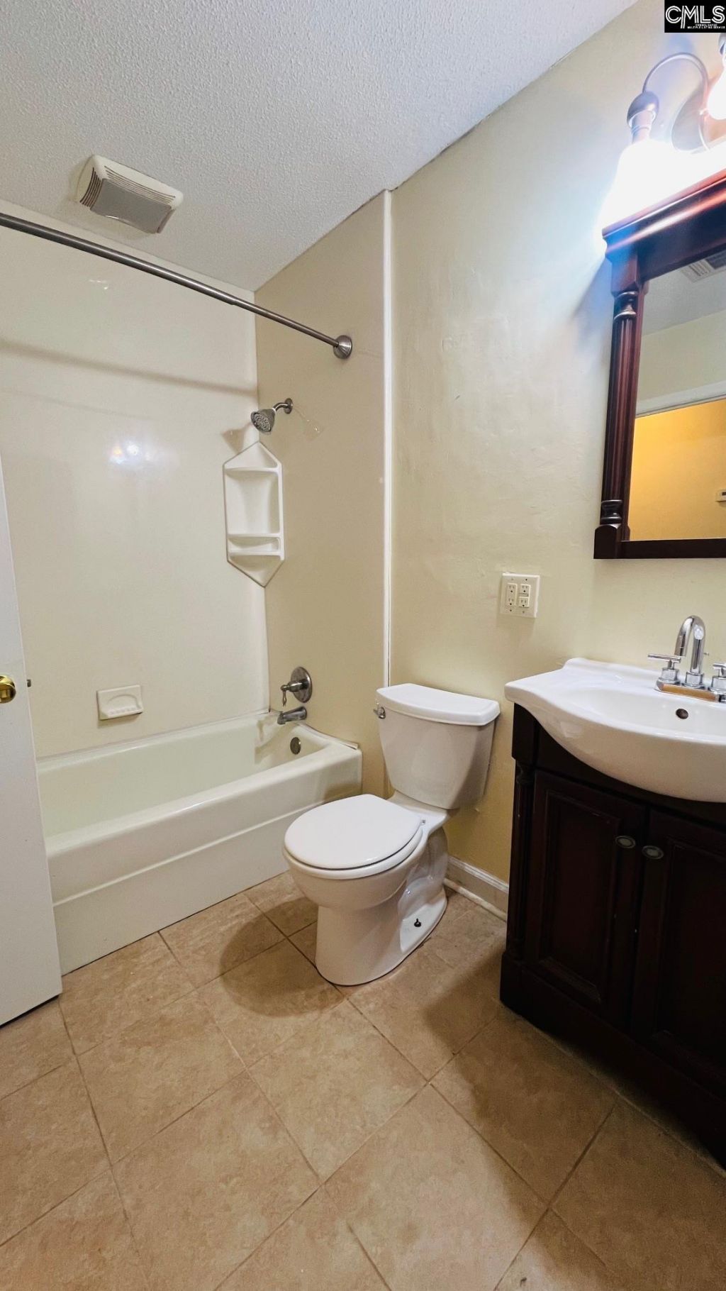 310 Spartan Drive  Photo 7