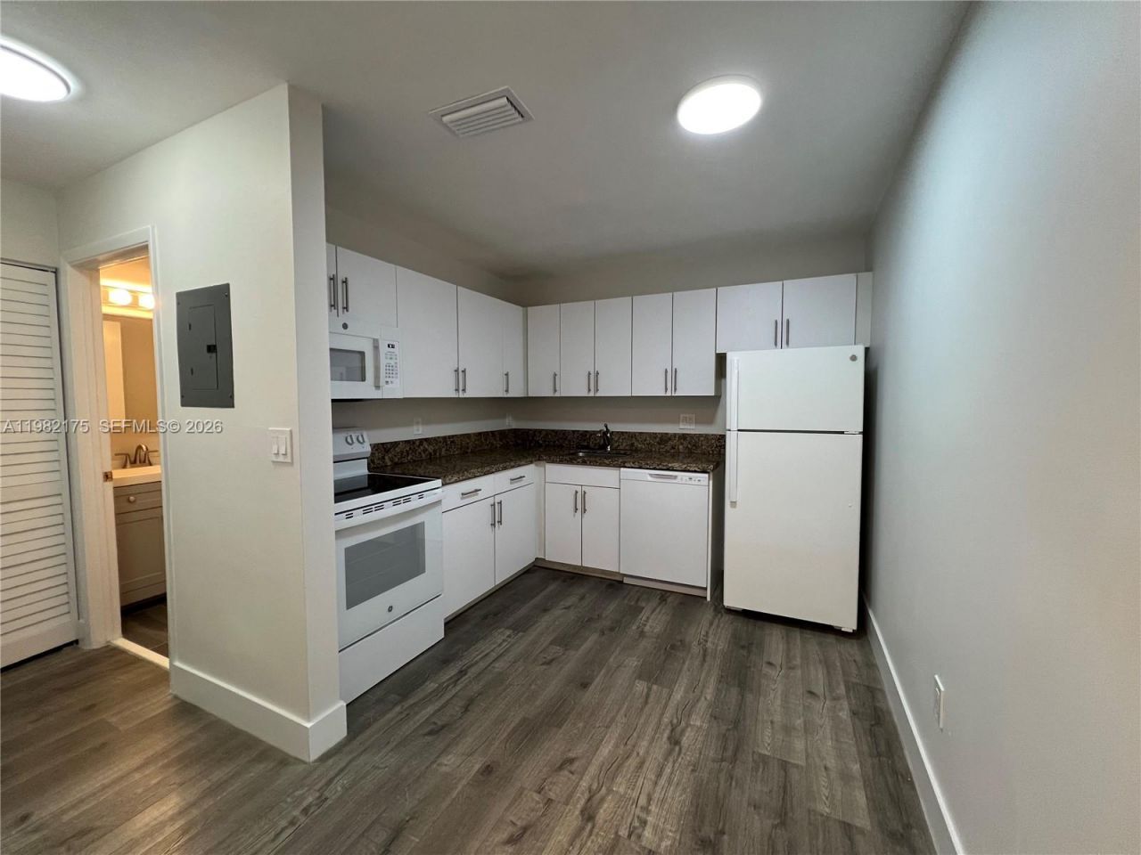 21133 SW 85th Ave , Unit 302, Cutler Bay, FL 33189 Photo