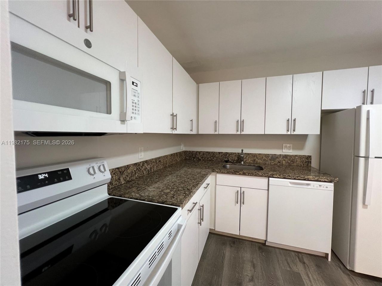 21133 SW 85th Ave , Unit 302, Cutler Bay, FL 33189 Photo