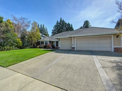 5408 E Brook Way, Elk Grove, CA 95758 Photo