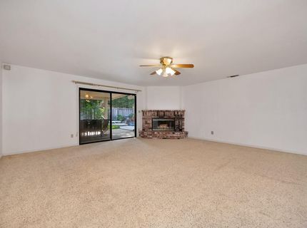 5408 E Brook Way, Elk Grove, CA 95758 Photo