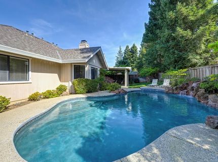 5408 E Brook Way, Elk Grove, CA 95758 Photo