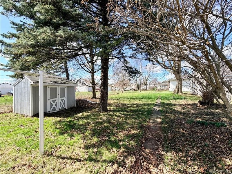 126 Cherry Street, New Madison, OH 45346 Photo 23