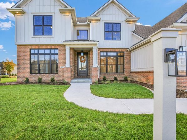 2709 Castlerock Drive , Urbana, IL 61802