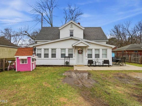 5247 Jackman Road, Toledo, OH 43613