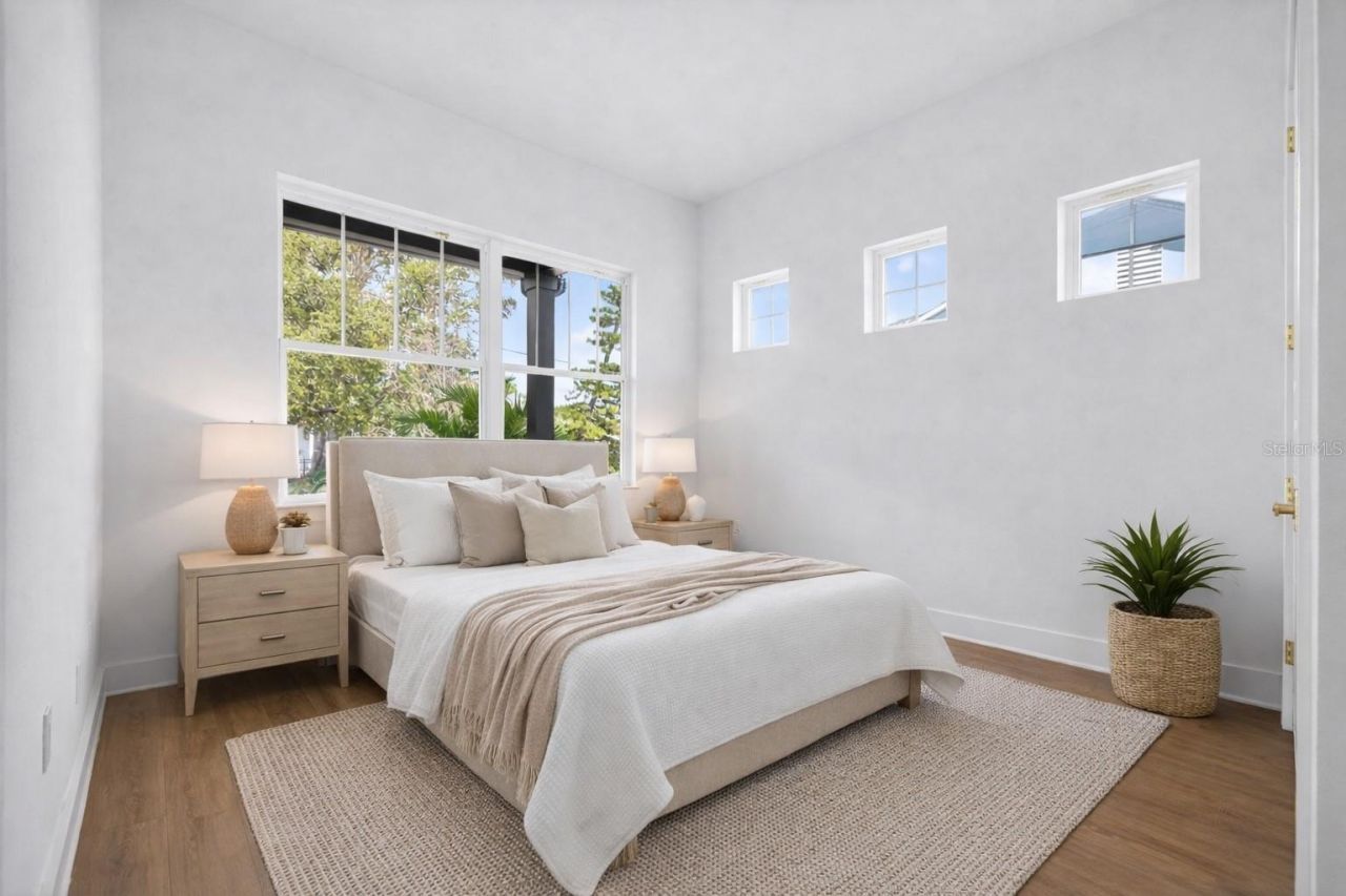 842 30th Avenue, Saint Petersburg, FL 33704 Photo