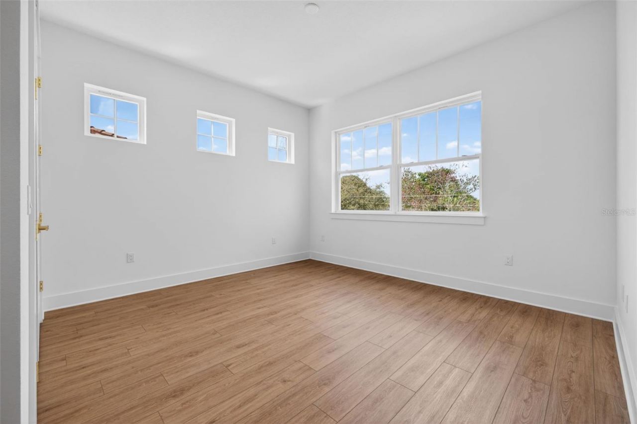 842 30th Avenue, Saint Petersburg, FL 33704 Photo