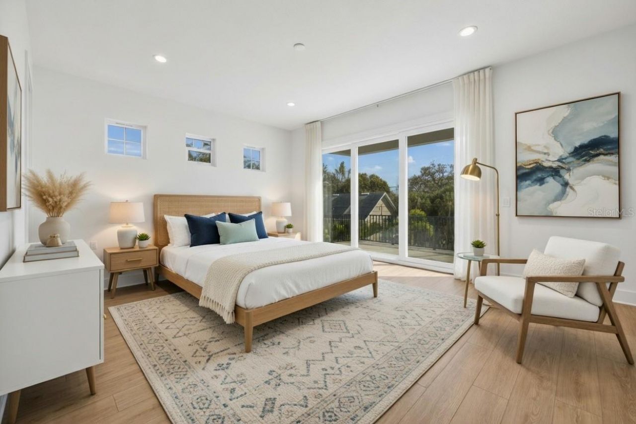 842 30th Avenue, Saint Petersburg, FL 33704 Photo