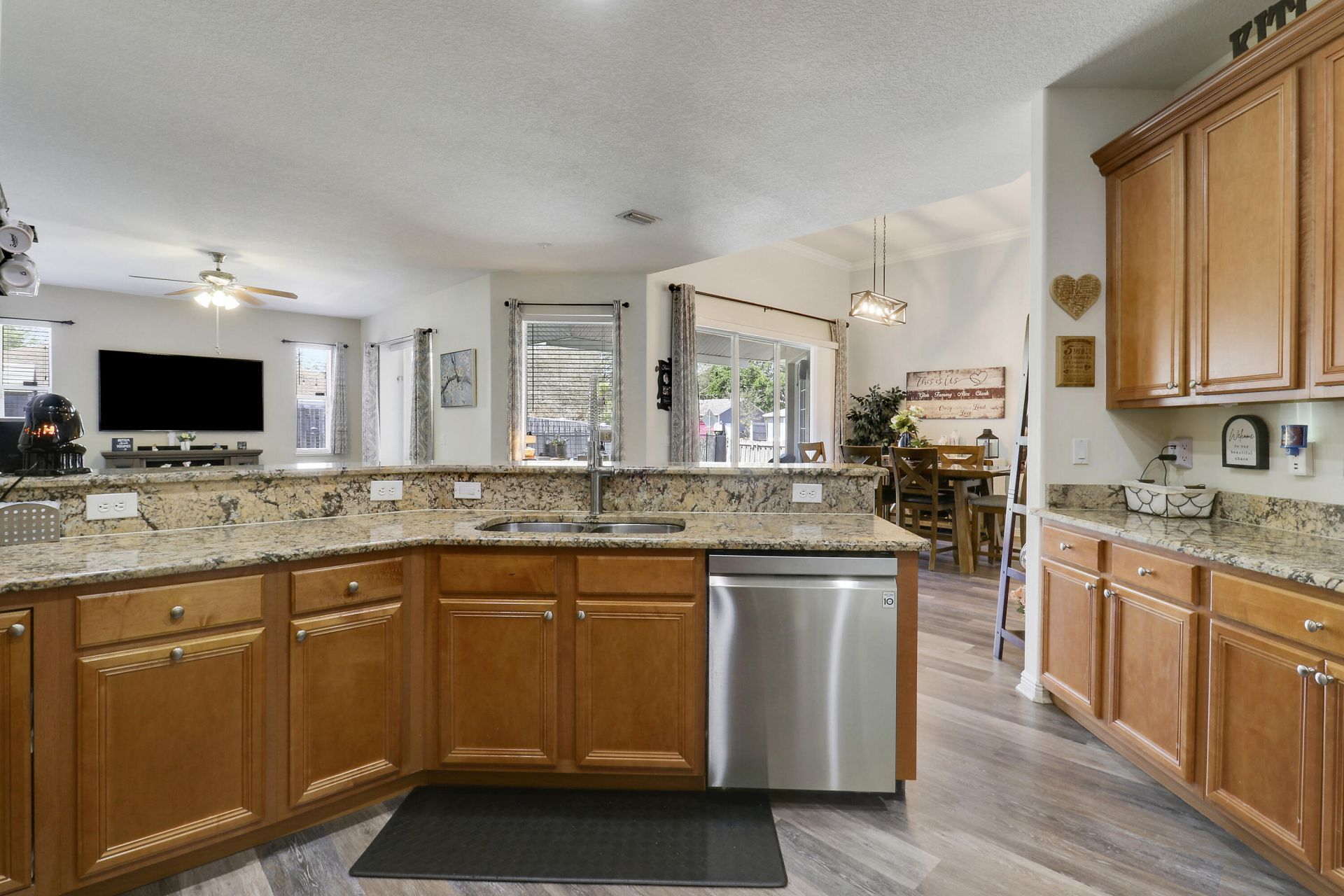 1902 SW Americana Street, Port Saint Lucie, FL 34953 Photo