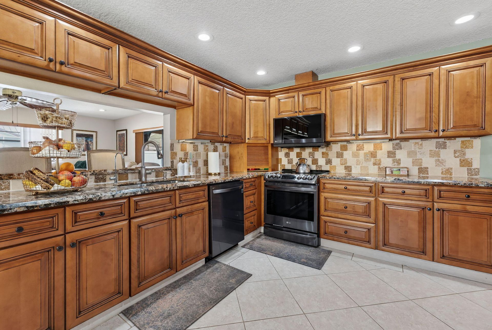 8001 NW 53rd Court, Lauderhill, FL 33351 Photo