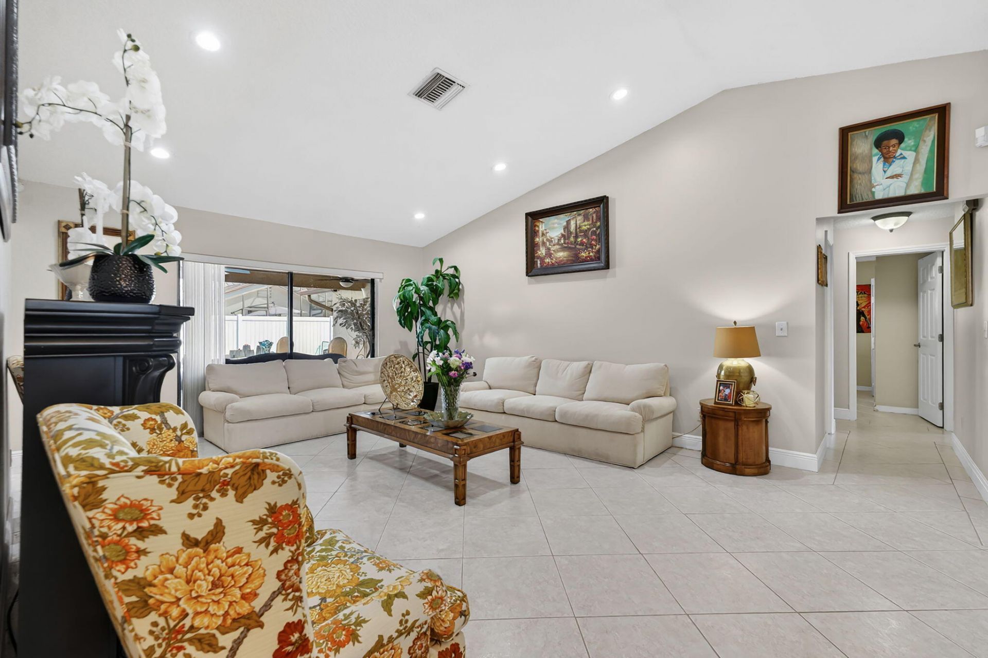 8001 NW 53rd Ct, Lauderhill, FL 33351 Photo