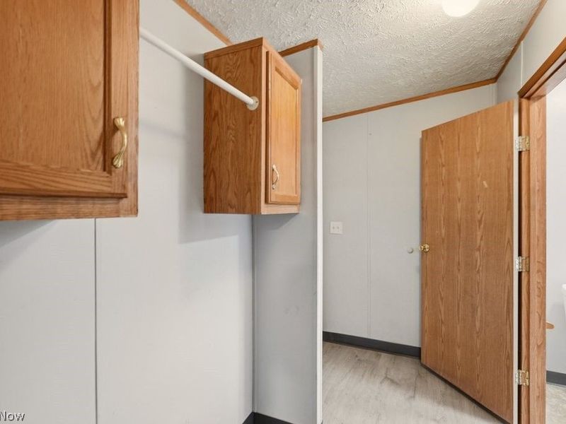 6805 Henderson Road, Ravenna, OH 44266 Photo 17