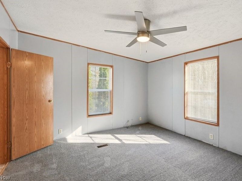 6805 Henderson Road, Ravenna, OH 44266 Photo 22