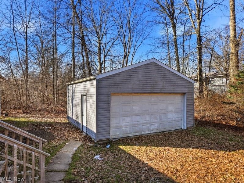 6805 Henderson Road, Ravenna, OH 44266 Photo 28