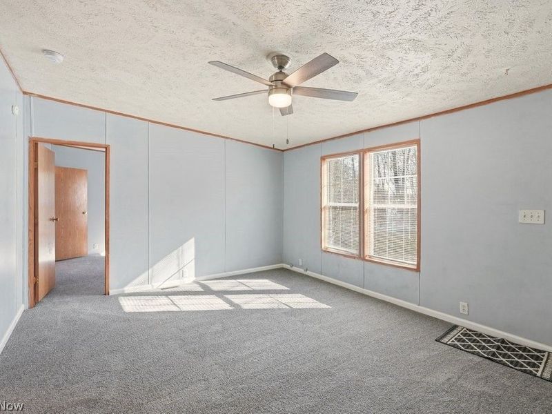 6805 Henderson Road, Ravenna, OH 44266 Photo 7