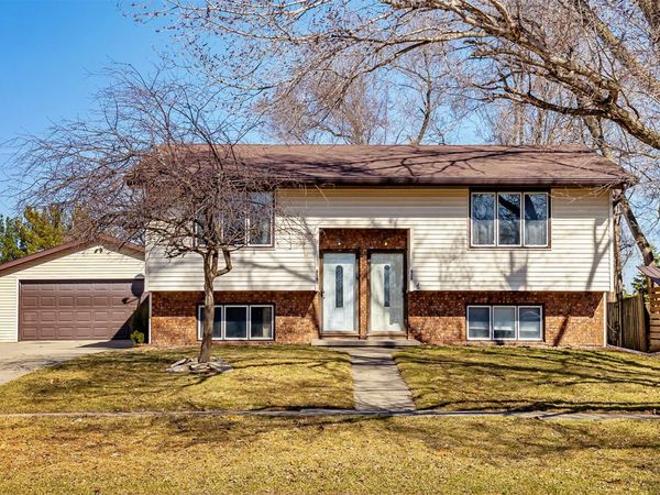 615 Ken Maril Road, Unit 617, Ames, IA 50010