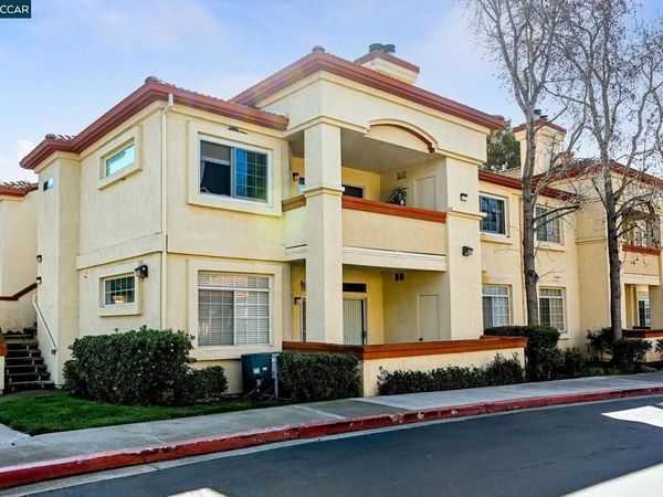 6979 Dublin Meadows St, Unit A, Dublin, CA 94568