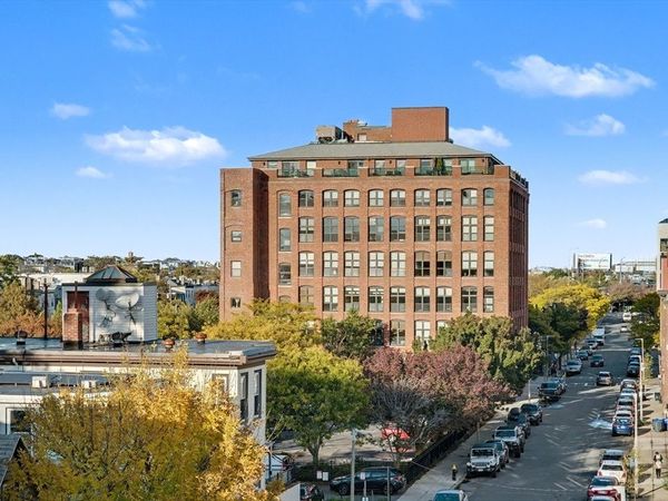 181 Maverick Street, Unit PH1, Boston, MA 02128