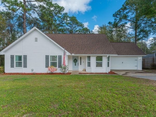 2751 Keats Drive, Crestview, FL 32539